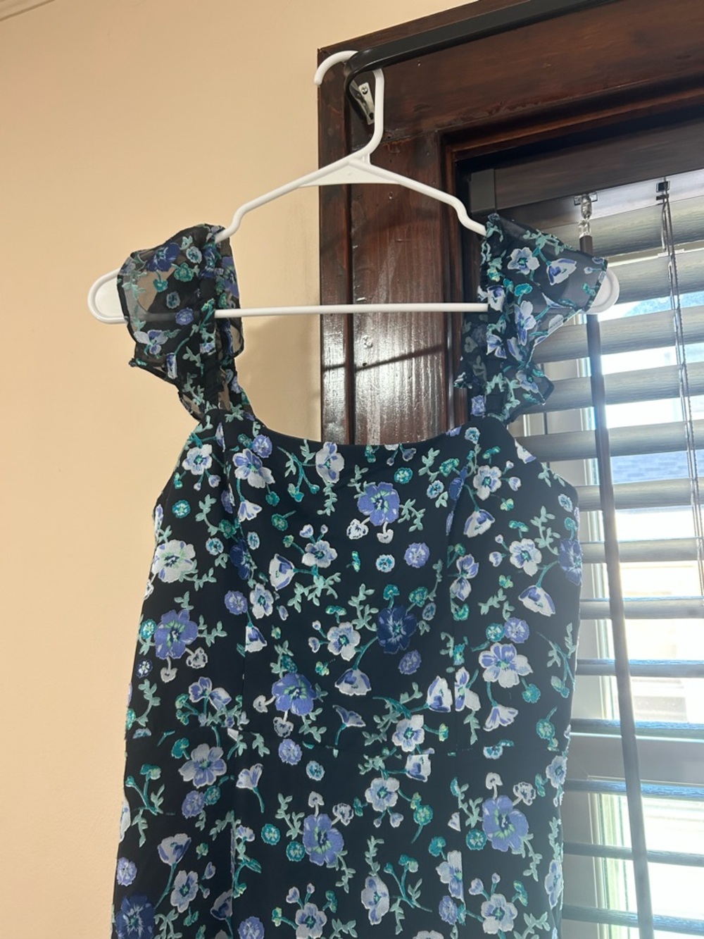 NWT Floral Ruffle Strap Dress